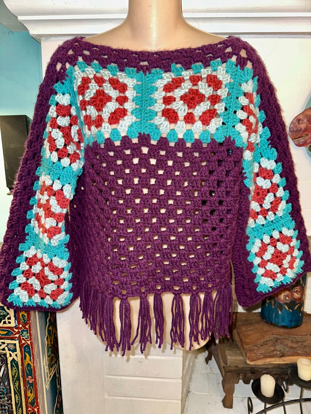 VINTAGE FRINGED GRANNY SQUARE BOHO PURPLE TURQUOISE CROCHET SWEATER FESTIVAL!